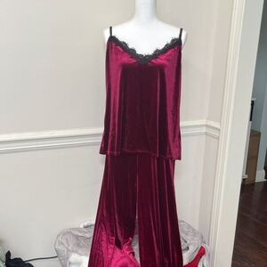 NWOT Boston Proper Burgundy Velvety Sleepwear Set Size XL